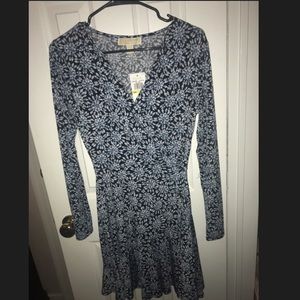 Michael Kors Blue pattern dress!